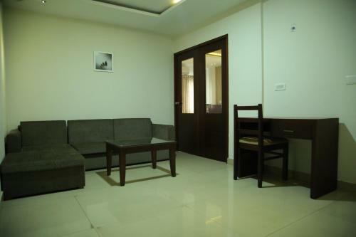 Hotel Hazmi AC Rooms