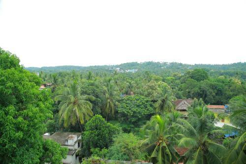 Hotel Hazmi AC Rooms