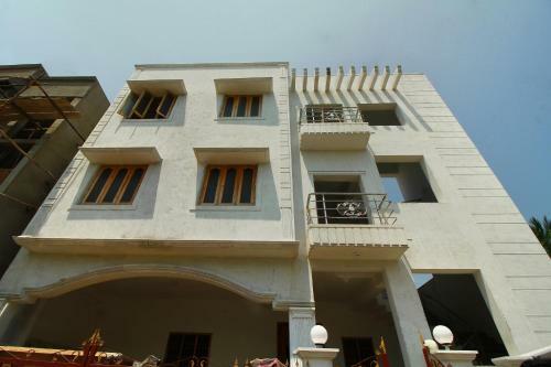 Apartamentos Modern 2bhk Abode In Pondicherry City Centre