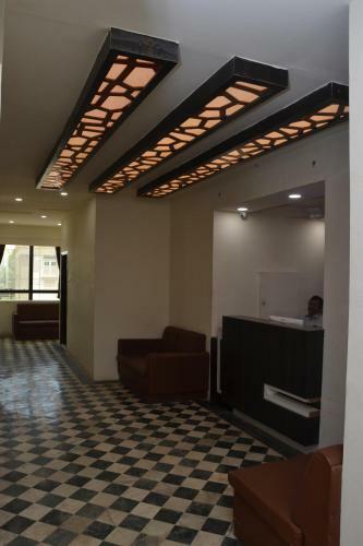 Hotel R Inn