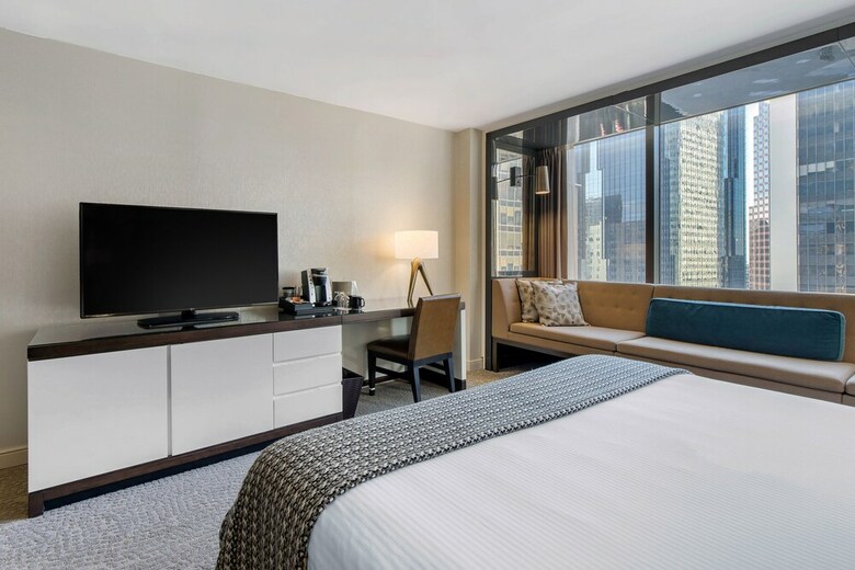 Omni Charlotte Hotel