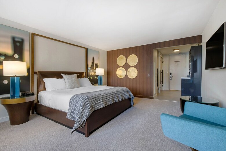 Omni Charlotte Hotel