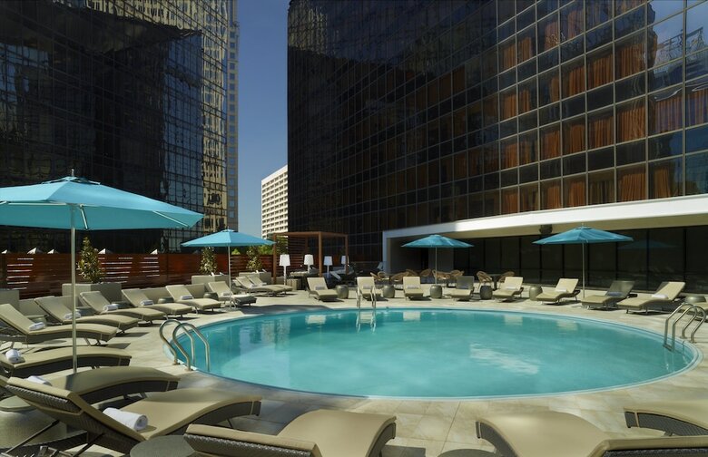 Omni Charlotte Hotel
