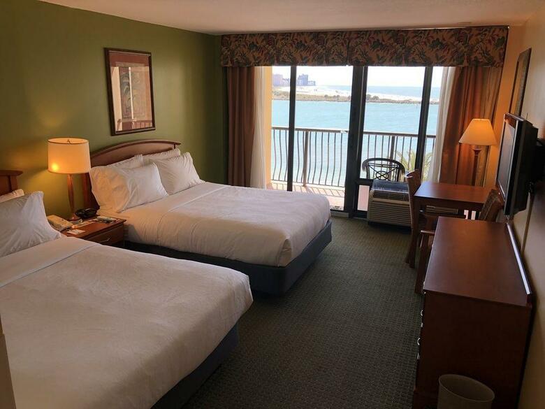 Holiday Inn Hotel & Suites Clearwater Beach