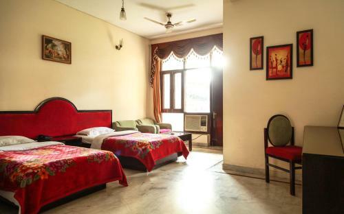 Hotel Neeraj Bhavan Triveni Ganga Ghat