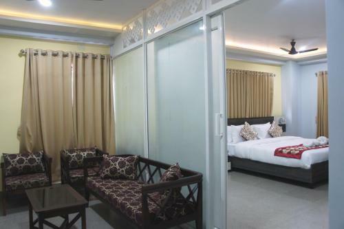 The Loft Hotel