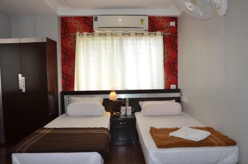 Hotel Sundaram Palace
