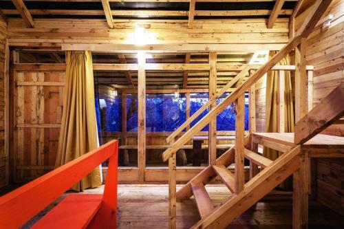 Hotel Suro Treehouse Resort