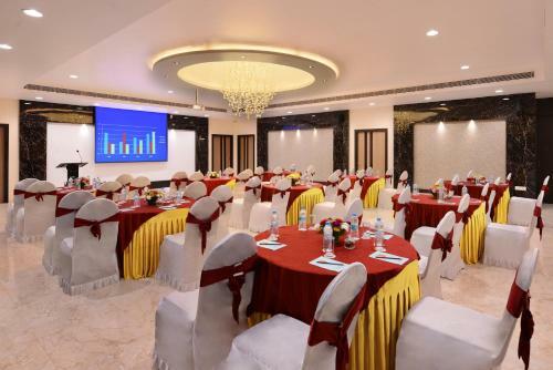 Hotel Green View Clarks Inn, Shimoga