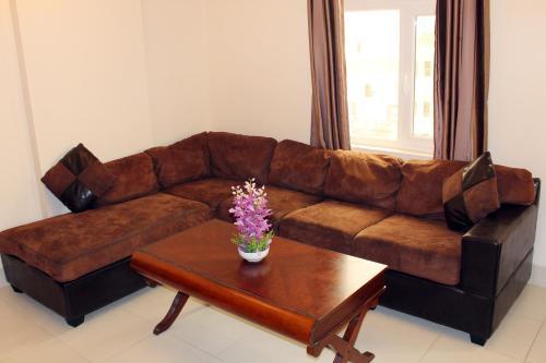 Apartamento Al Noor Furnished Flats
