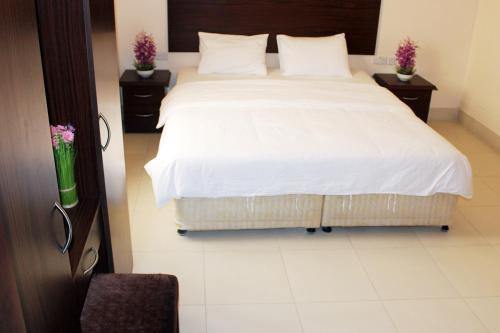 Apartamento Al Noor Furnished Flats