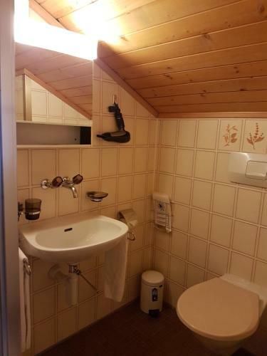 Hostal Hotel Garni Alpenruh