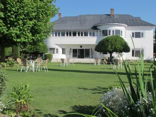 Hotel Dar-es-salam