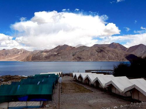 Tih Pangong Lake View Cottages And Camps