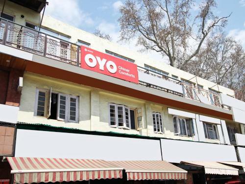 Hotel Oyo 16066 Chinar Comforts