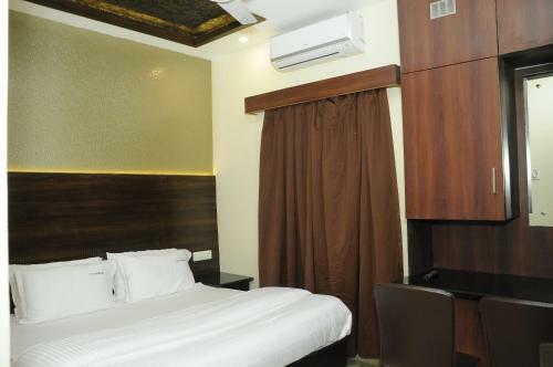 Hotel Grand Parkway