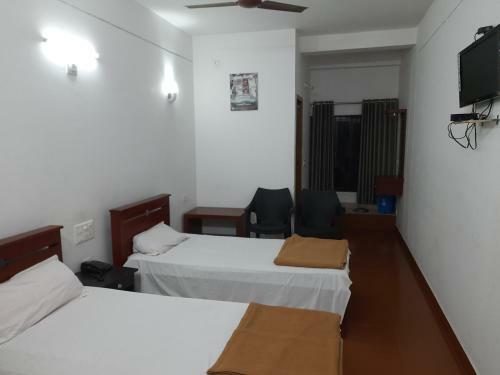 Lodge Landmark Residency