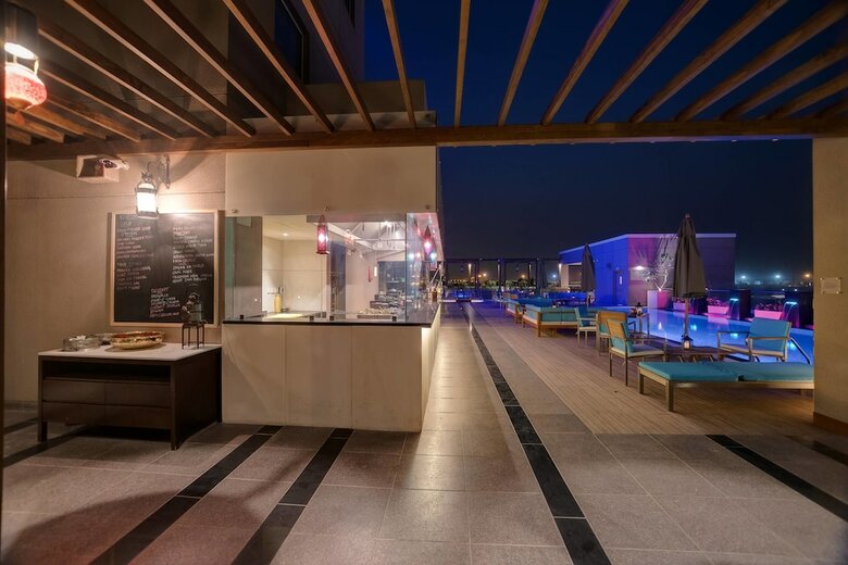 Hotel Courtyard By Marriott Surat