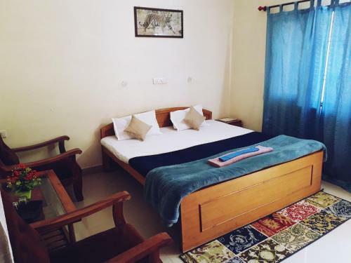Hotel Narmada Palace