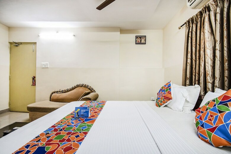 Fabhotel Aditya Yatri Nivas