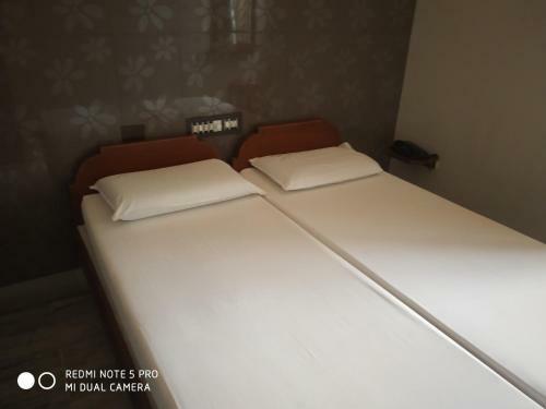 Hotel Krishna Lodge