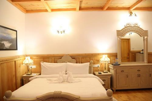 Hotel Vinnca West Downs Heritage Resort
