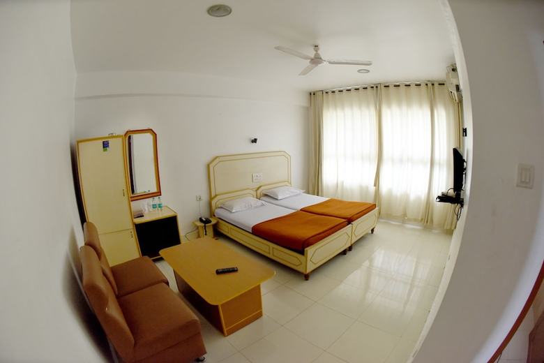 Hotel Sharada International
