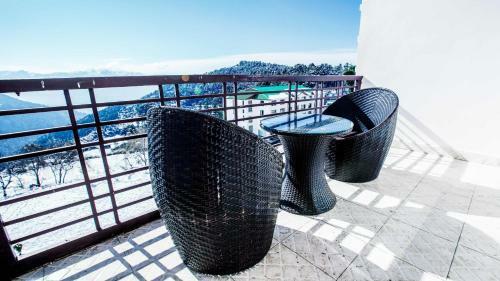 Hotel Patnitop Heights