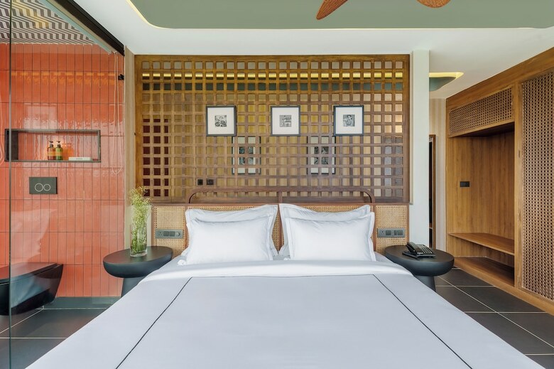 Hotel Viaan