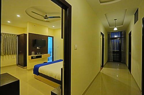 Hotel Suraj Palace