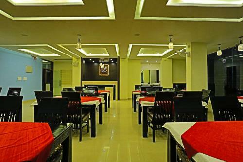 Hotel Suraj Palace