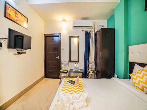 Hotel Yash Residency