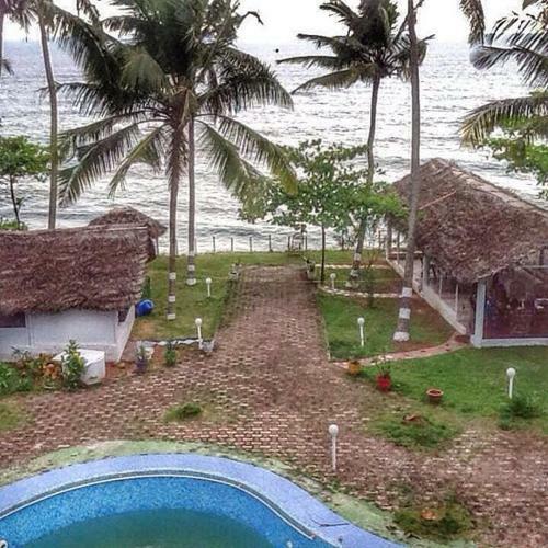 Hotel Adam's Paradise