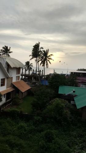 Hotel Sopanam Beach Resort Varkala