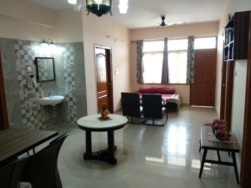 3 Bhk Ganges View Apartment