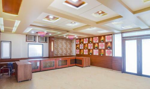Saffron Hotel