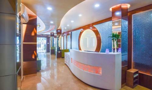 Saffron Hotel