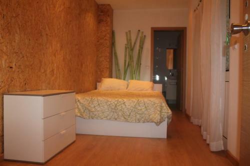 Green Wave Hostel