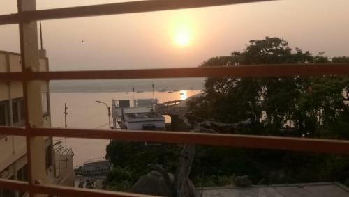 Bed & Breakfast Shining Star P Guest House