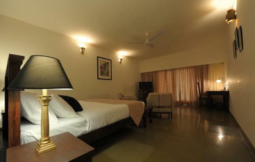 Hotel Amritara Ambatty Greens Resort