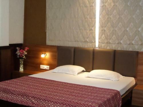 Kapil Lodge