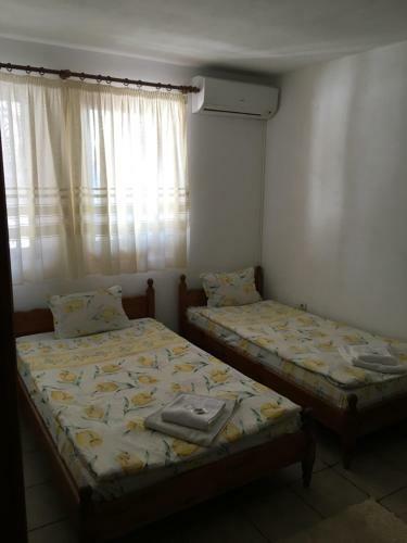 Hotel Pri Chakara