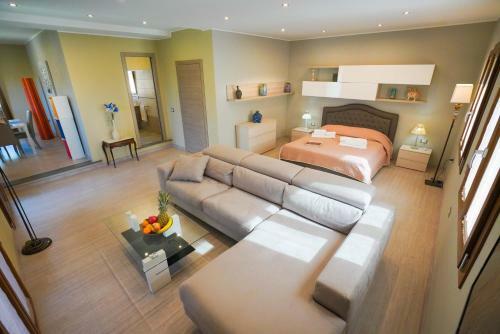 Luxury Home Garden Apartment Bosa Marina