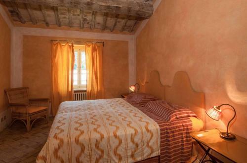 Camigliano Villa Sleeps 16 Air Con Wifi