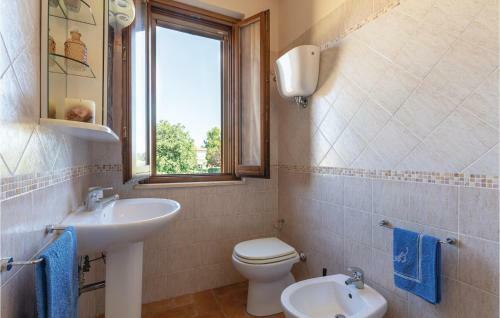 Six-bedroom Holiday Home In Castel Ritaldi (pg)