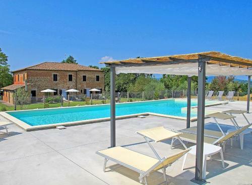 Castiglione Del Lago Apartment Sleeps 6
