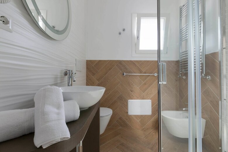 Absolute Suite Apartments
