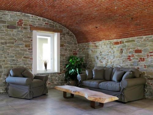 Cremolino Villa Sleeps 22 Pool Air Con Wifi