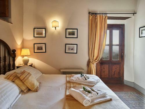 Fiano Villa Sleeps 10 Pool Air Con Wifi