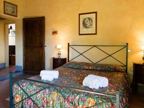 Spacious Farmhouse In Ghizzano Italy With Pool